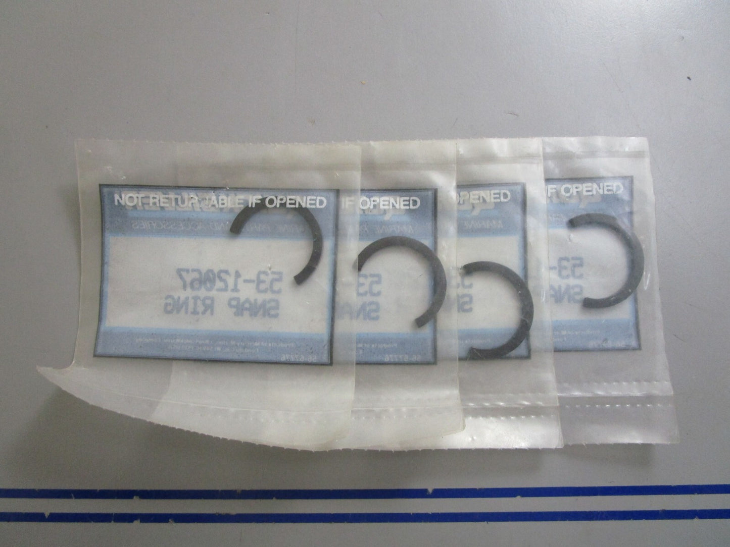 *NEW OEM* (LOT OF 4) 0770 Mercury Quicksilver Snap Ring 53-12067