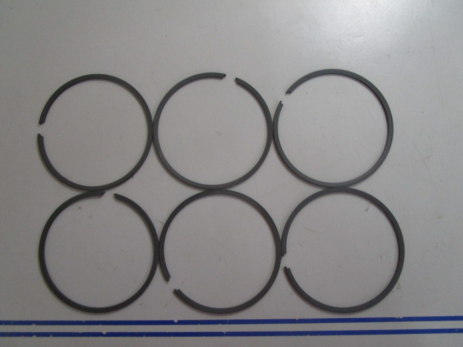 *NEW OEM* 0810 Mercury Quicksilver 6 Piston Ring Set 39-19721A 2