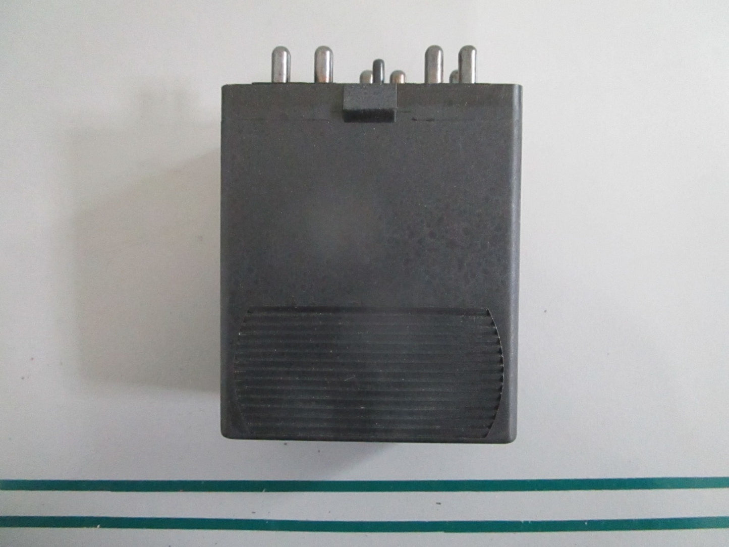 NEW OEM 0025451805 Mercedes-Benz Relay 0820