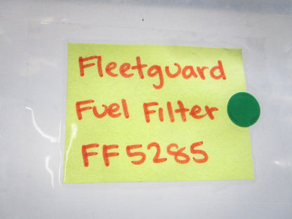 NEW OEM FF5285 Fleetguard Fuel Filter 0810