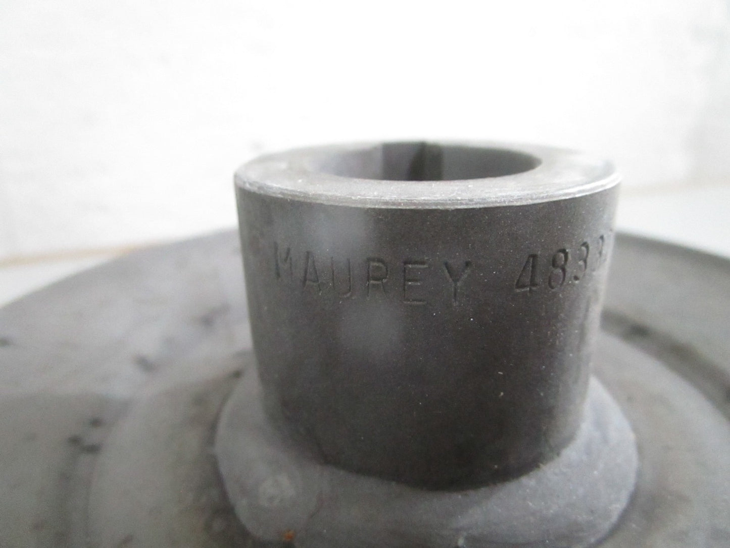 NEW OEM Scag 483323 Pulley 0820