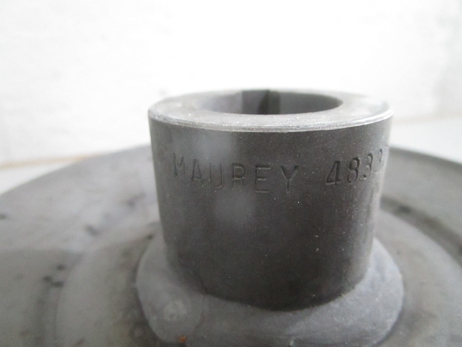 NEW OEM Scag 483323 Pulley 0820