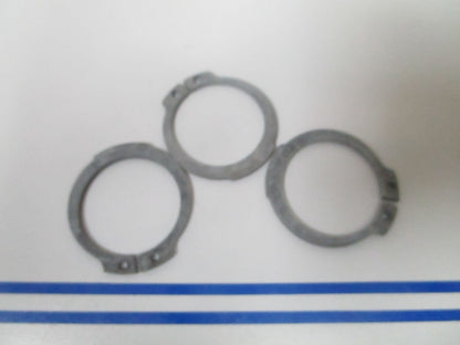 *NEW OEM* (LOT OF 3) 0810 Volvo Penta Lock Ring 914462