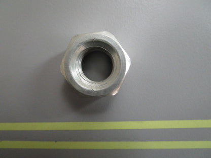 *NEW OEM* 0820 OMC Johnson Evinrude Nut 307407 0307407