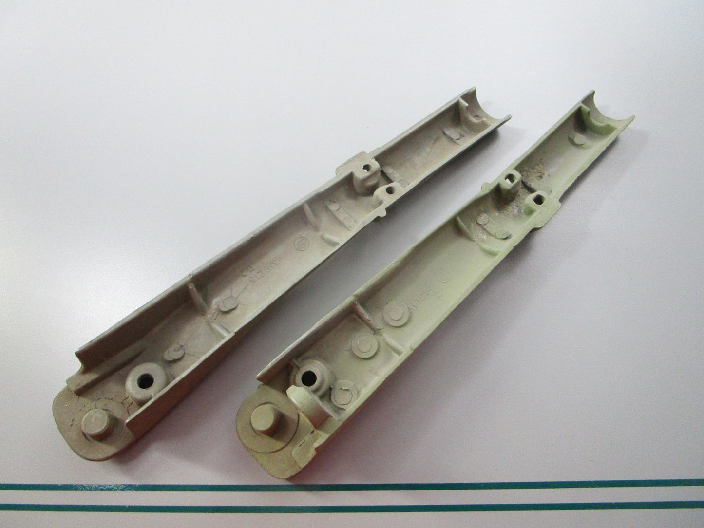 NEW OEM 381805 0381805 OMC Johnson Evinrude Steering Handle Set 0810