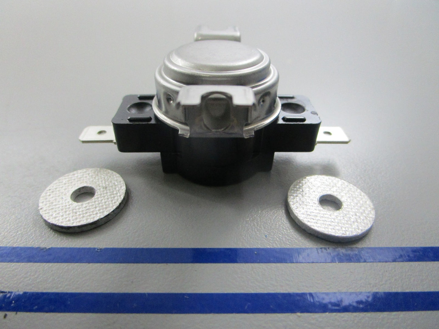 *NEW OEM* 0810 Wolf Thermostat Switch 811669