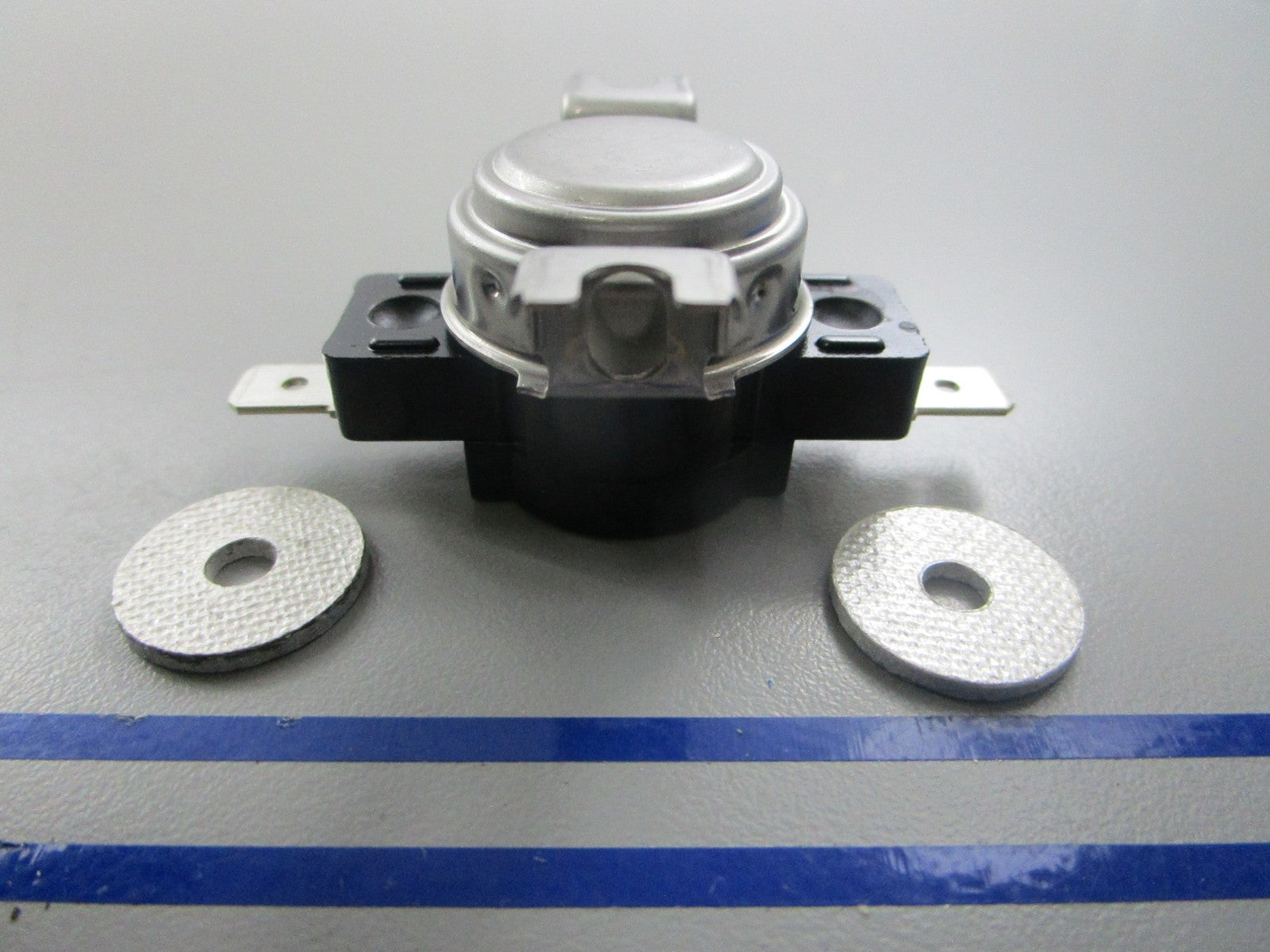 *NEW OEM* 0810 Wolf Thermostat Switch 811669