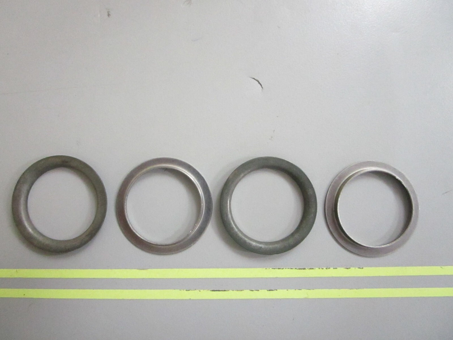 *NEW OEM* (LOT OF 4) 0810 OMC Johnson Evinrude Metal Washer 303801 0303801