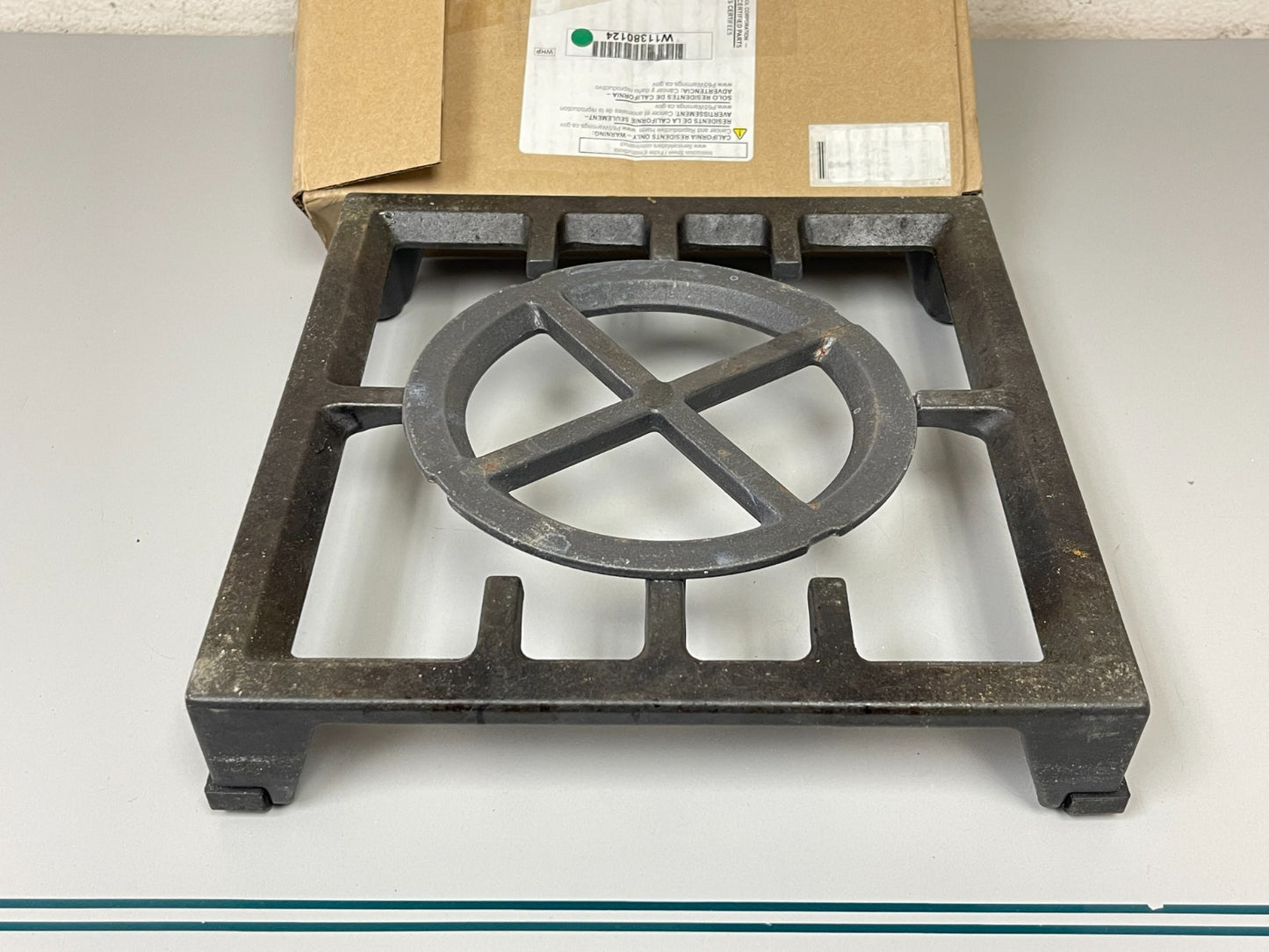 Whirlpool NEW OEM Cast Iron Burner Grate W11380124 KitchenAid Gas Range 0720
