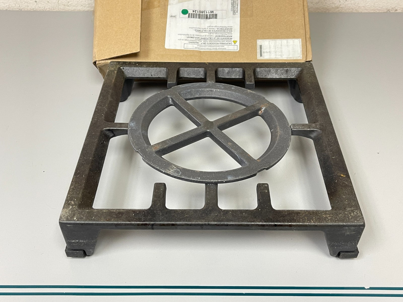 Whirlpool NEW OEM Cast Iron Burner Grate W11380124 KitchenAid Gas Range 0720