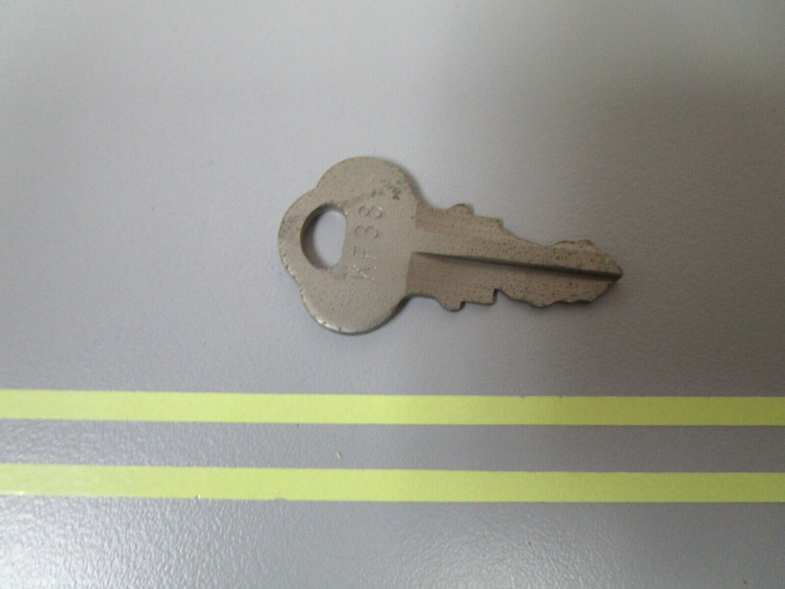 *NEW OEM* 0810 OMC Johnson Evinrude Ignition Key KF38 501553 0501553