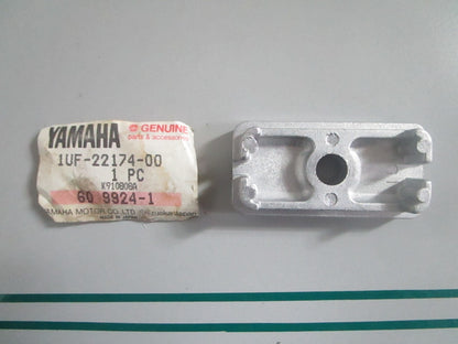 NEW OEM 1UF-22174-00-00 Yamaha End 0820