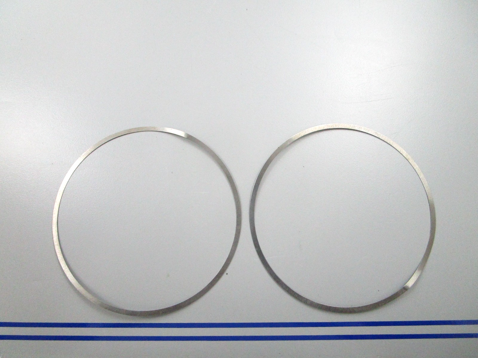 *NEW OEM* (LOT OF 2) 0810 Volvo Penta Shim 3852367