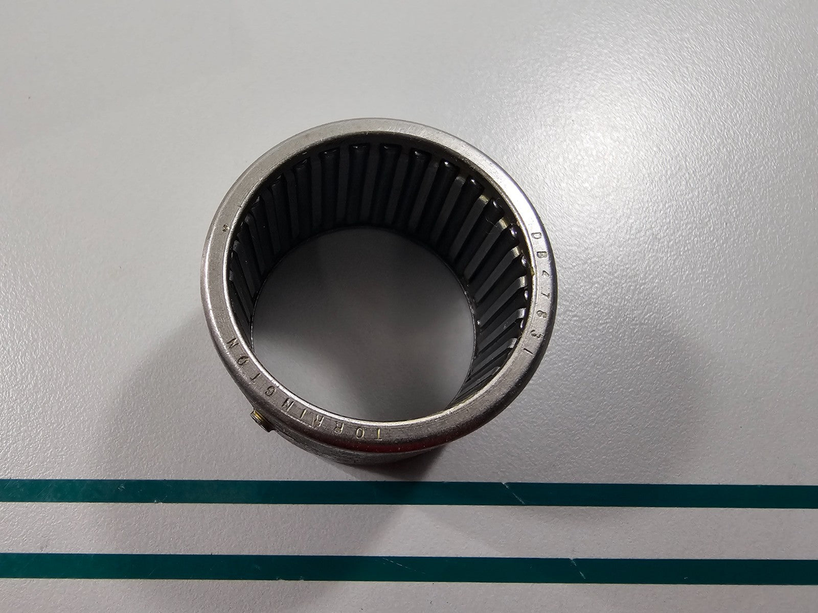 NEW OEM 386481 0386481 OMC Johnson Evinrude Bearing 0810