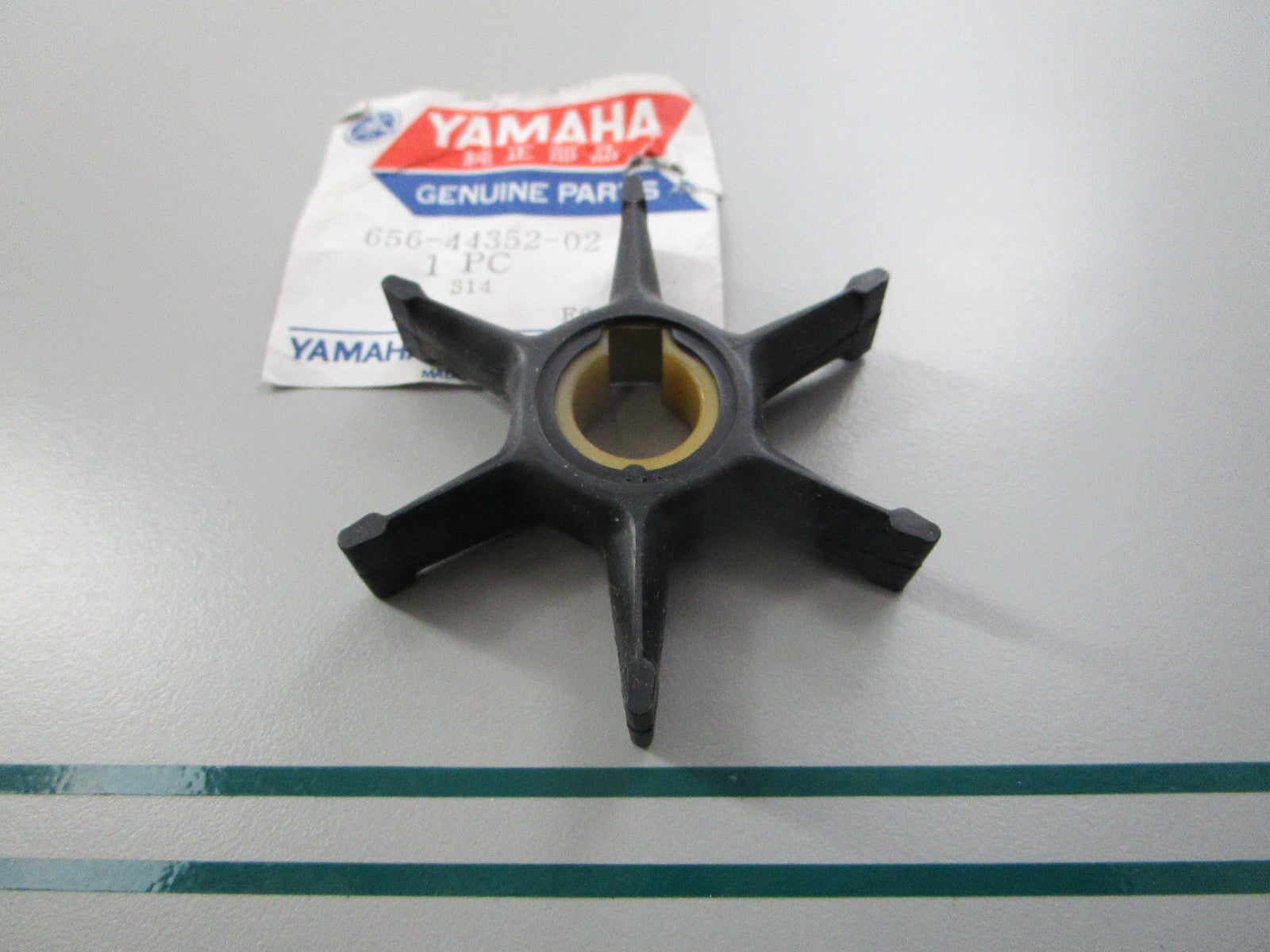 NEW OEM 656-44352-02-00 Yamaha Impeller 0810