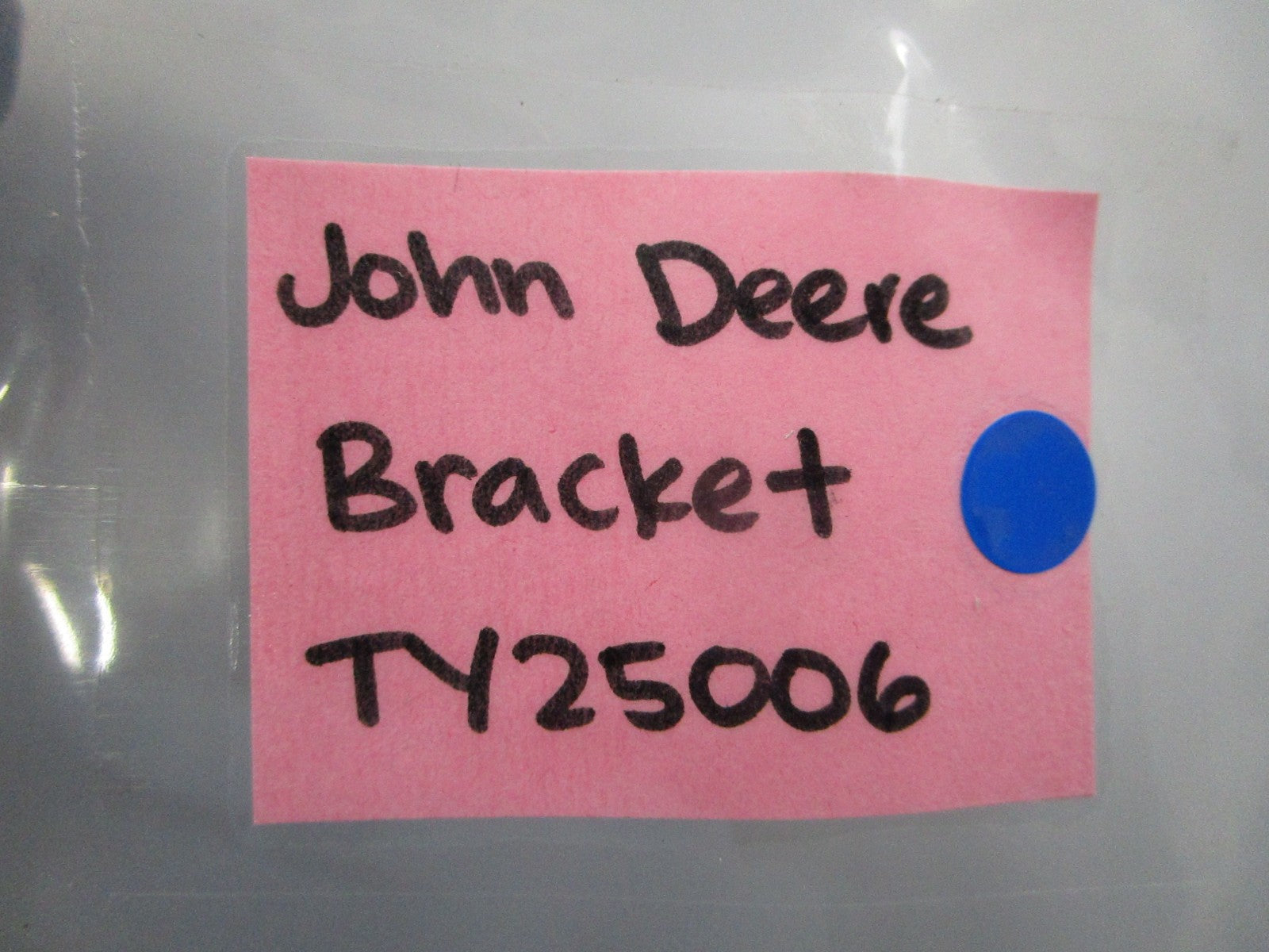 NEW OEM TY25006 John Deere Bracket 0810