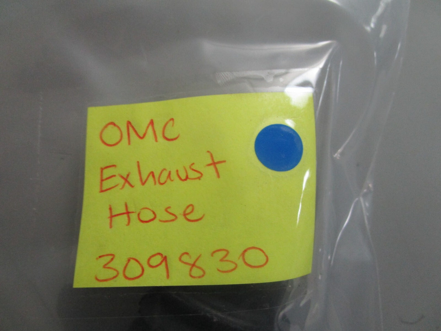 *NEW OEM* 0810 OMC Johnson Evinrude Exhaust Hose 309830 0309830