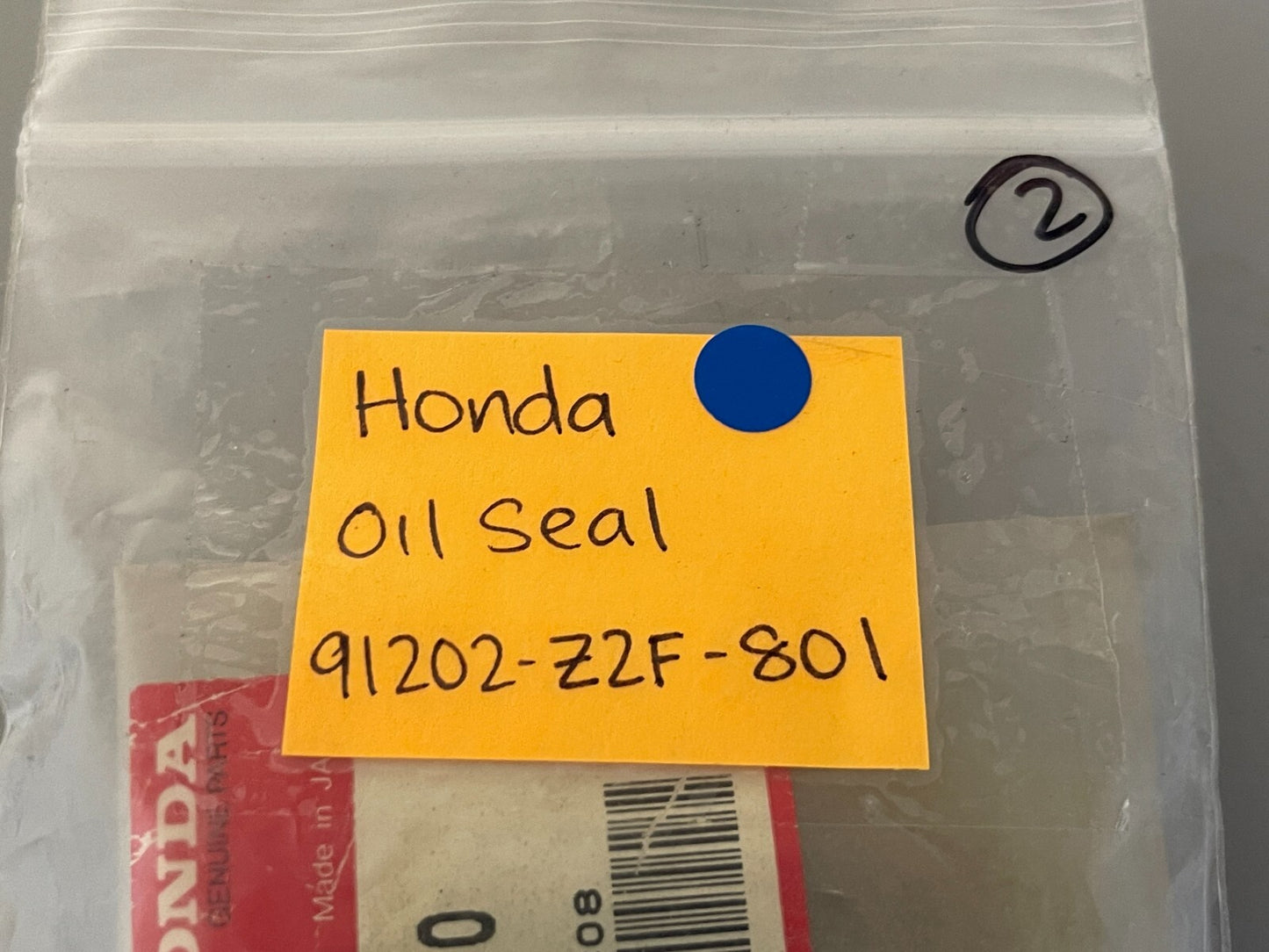 *NEW OEM* 0810 Honda Oil Seal 91202-Z2F-801