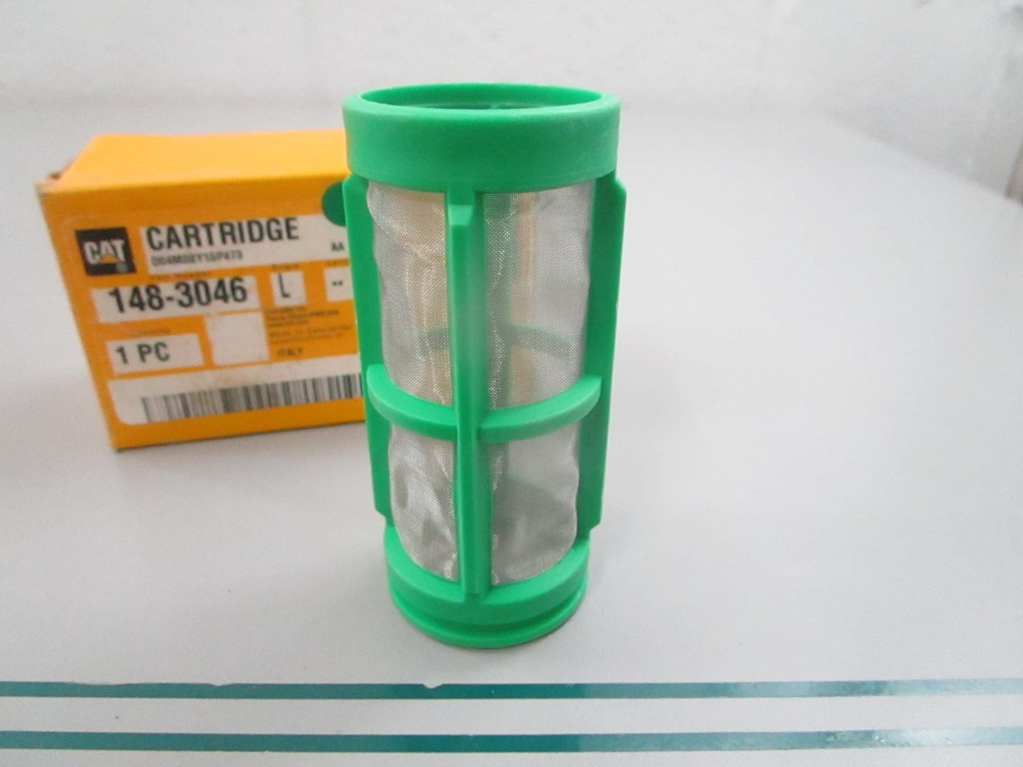 CAT Caterpillar NEW OEM Water Filter Cartridge 148-3046 0810