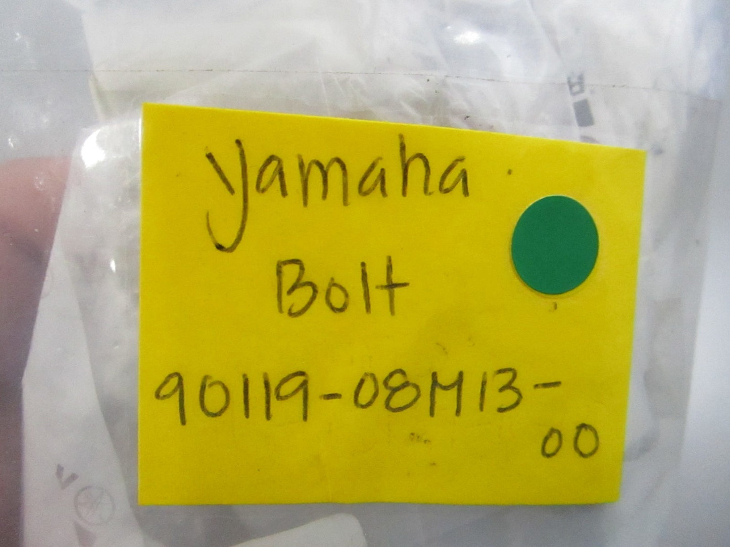 NEW OEM (LOT OF 4) 90119-08M13-00 Yamaha Bolt 0810