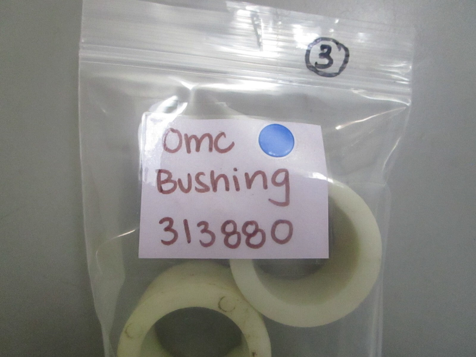 *NEW OEM* 0810 OMC Johnson Evinrude Bushing 313880 0313880