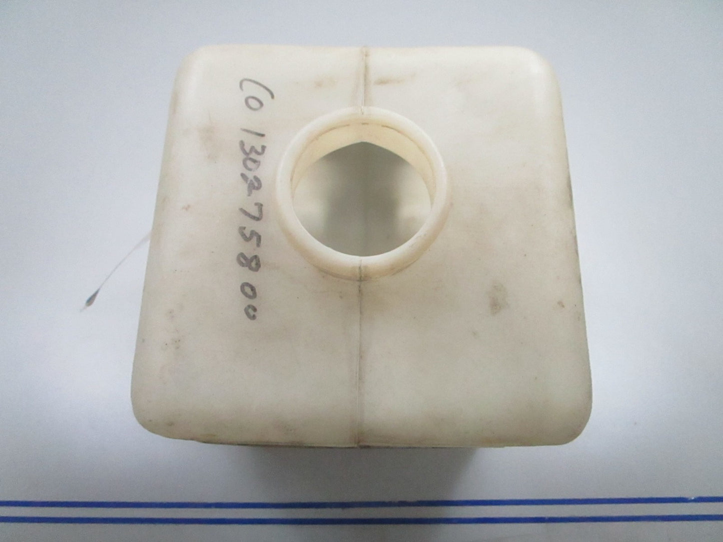 *NEW OEM* 0720 Cummins Coolant Reservoir C0130275800
