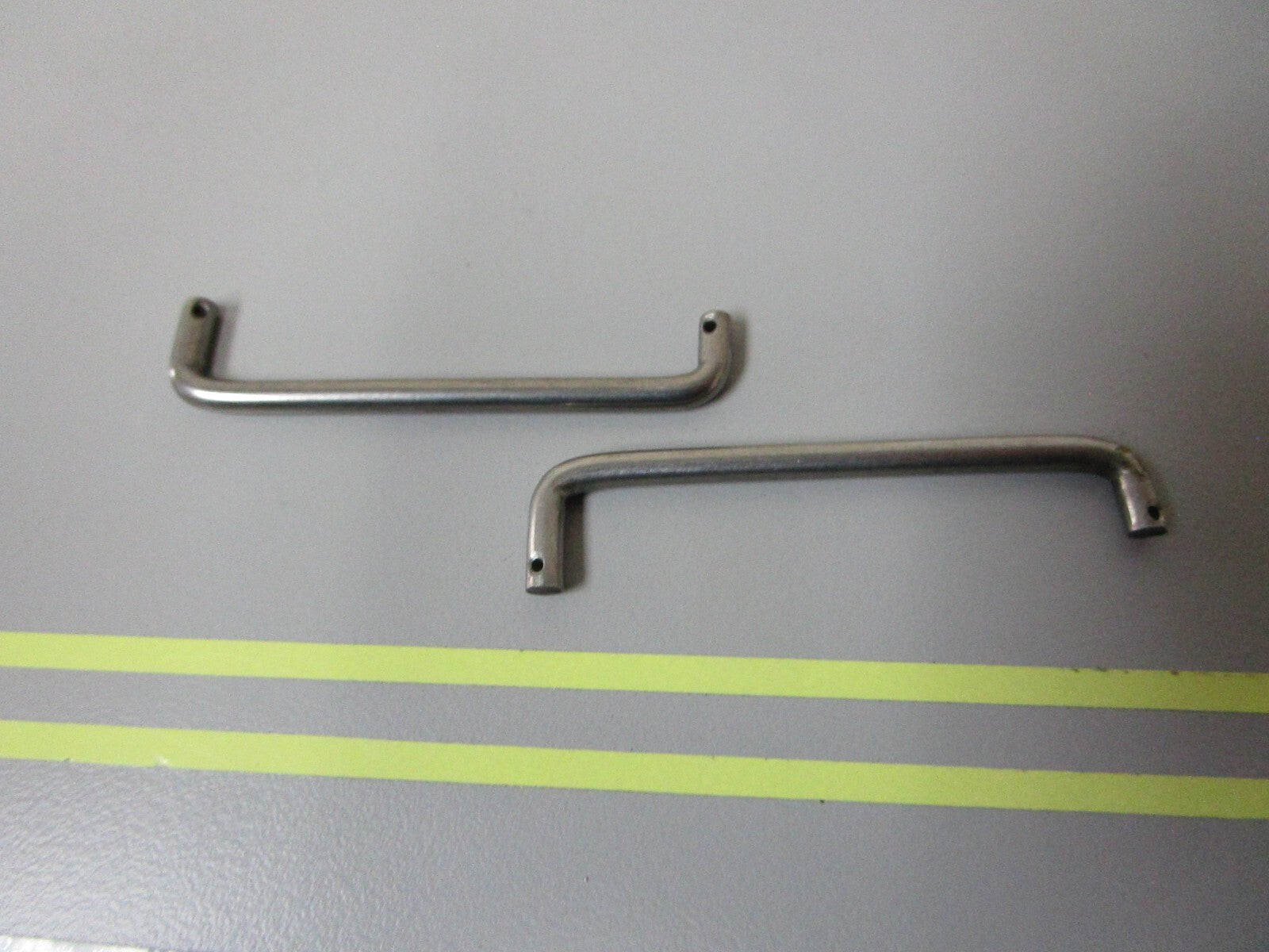 *NEW OEM* (LOT OF 2) 0810 OMC Johnson Evinrude Throttle Link 305454 0305454