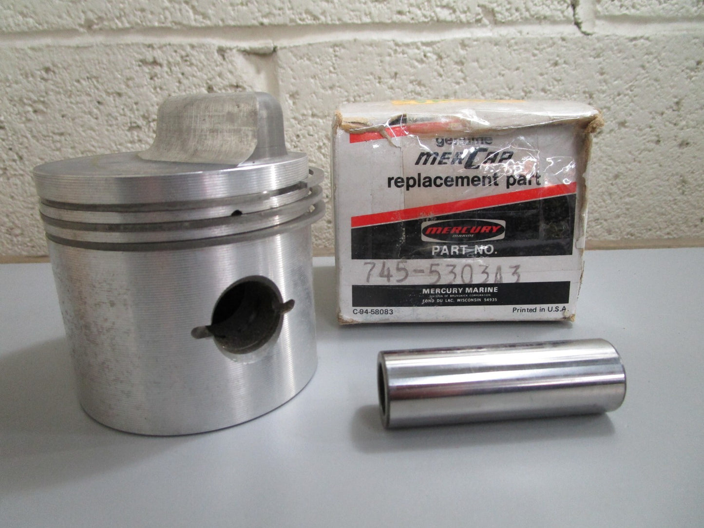 *NEW OEM* 0820 Mercury Quicksilver Piston Assy 745-5303A3