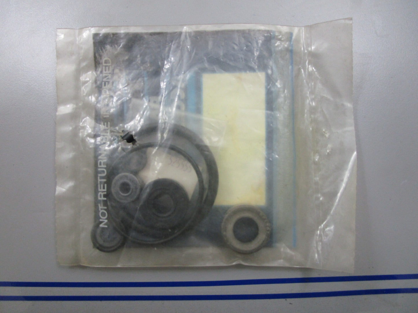 *NEW OEM* 0810 Mercury Quicksilver Seal Kit FK1062