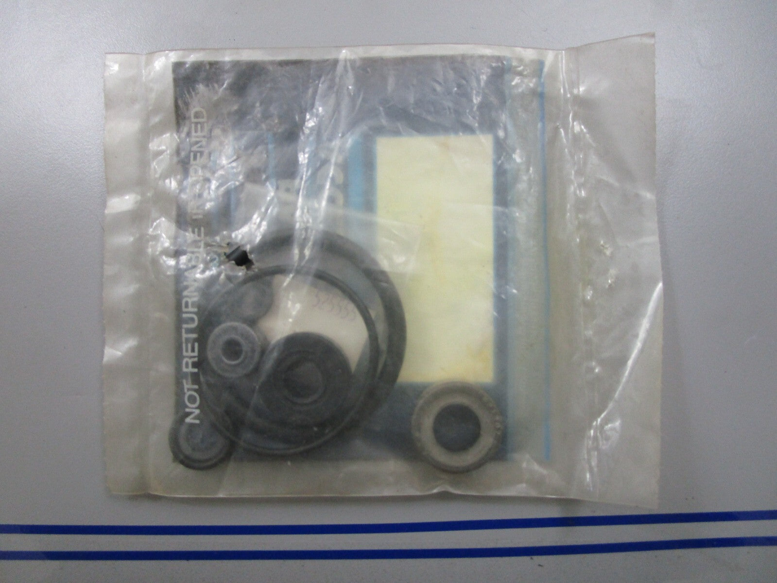 *NEW OEM* 0810 Mercury Quicksilver Seal Kit FK1062