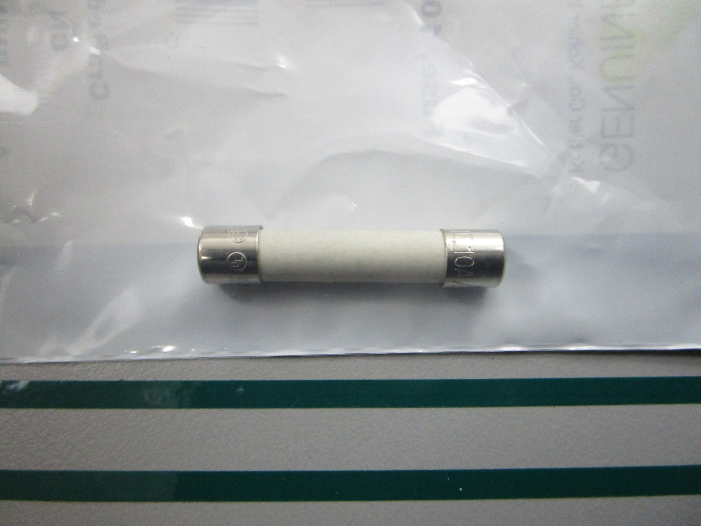 NEW OEM 358337 Kohler 250V 10A Fuse 0810