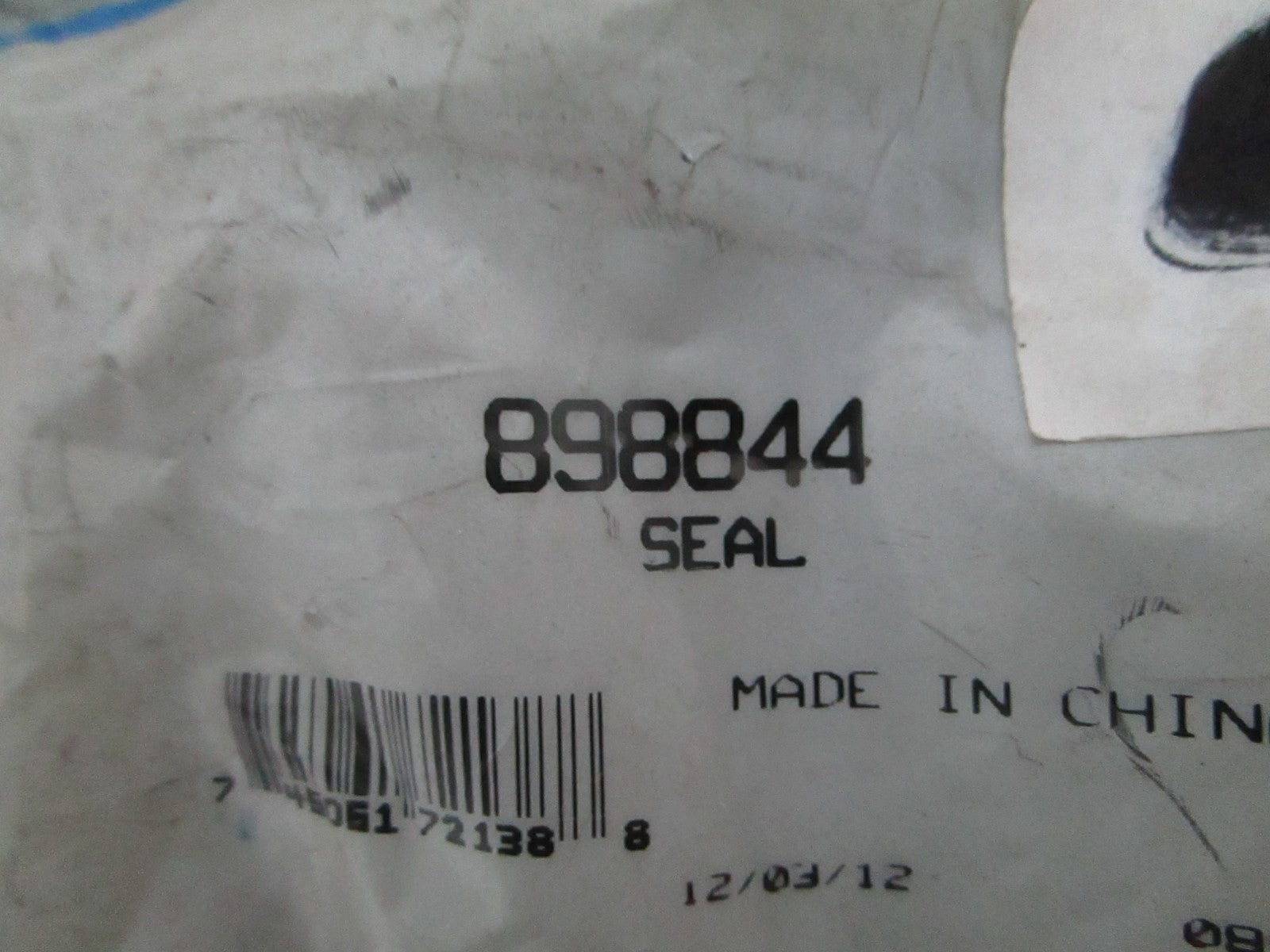*NEW OEM* 0820 Mercury Quicksilver Seal 898844