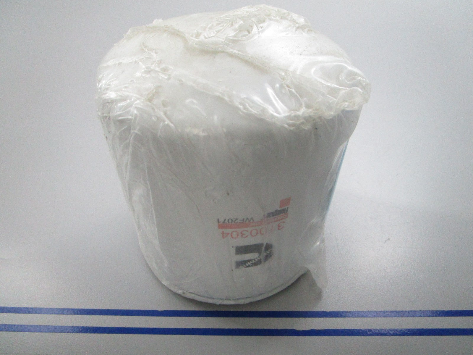 NEW OEM Cummins Coolant Filter 3100304 0810