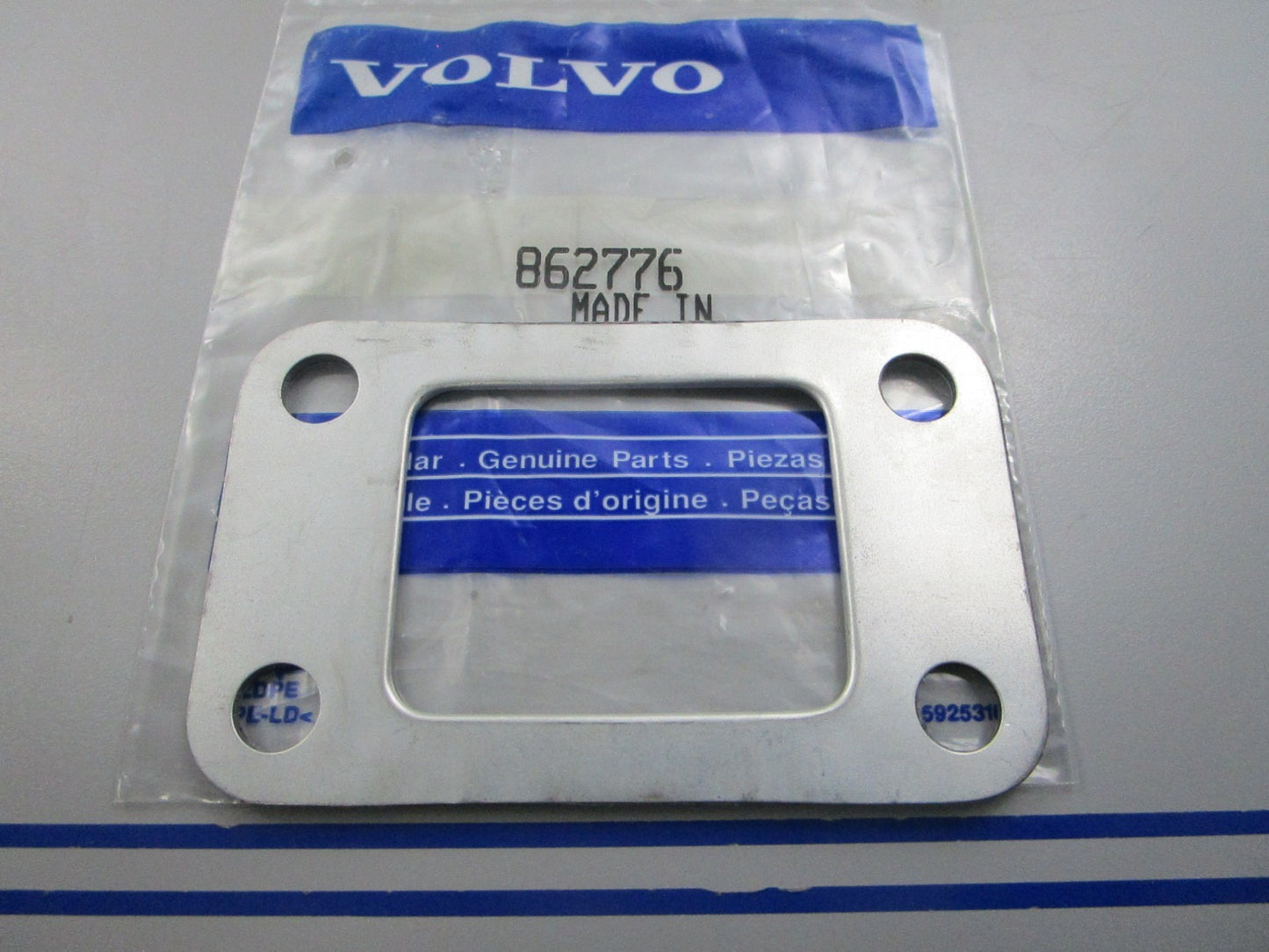 NEW OEM 862776 Volvo Penta Gasket 0810