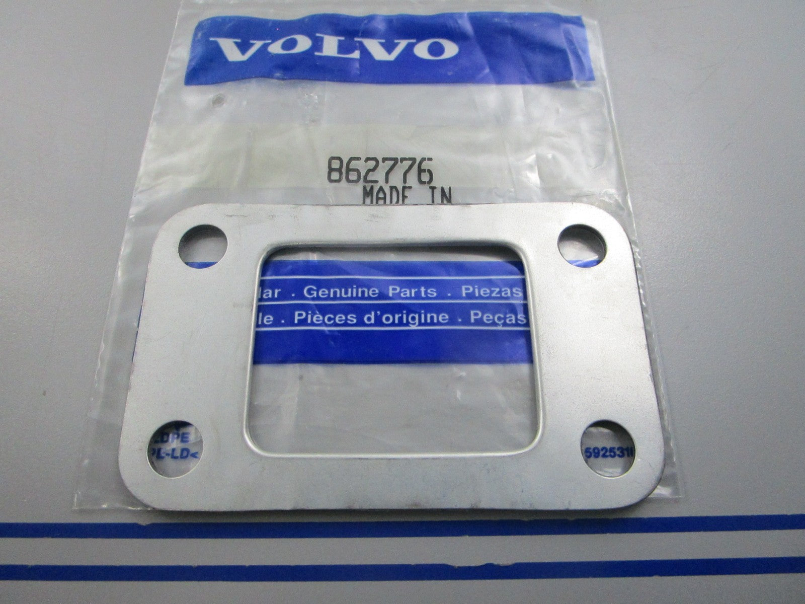 NEW OEM 862776 Volvo Penta Gasket 0810