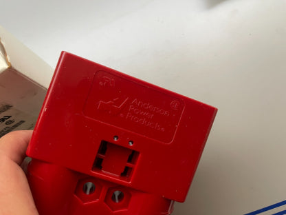 *NEW OEM* 0720 Anderson Power SBX 350 Red Connector Housing 454983