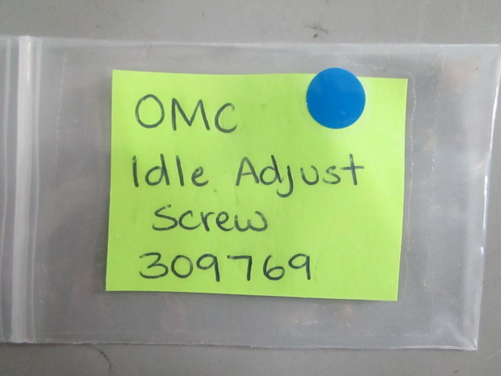 NEW OEM 309769 0309769 OMC Johnson Evinrude Idle Adjust Screw 0820