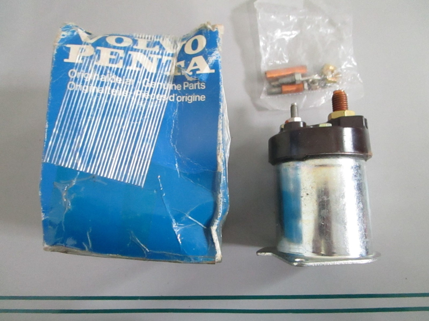 NEW OEM 855332 Volvo Penta Solenoid 0820