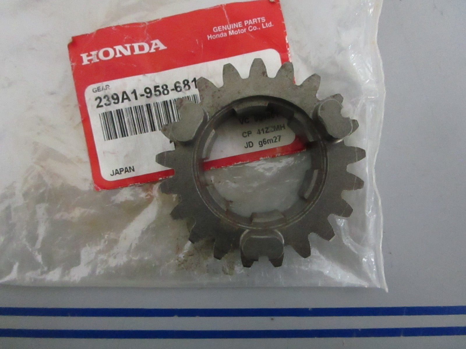 NEW OEM 239A1-958-681 Honda High-Drive Gear 0820
