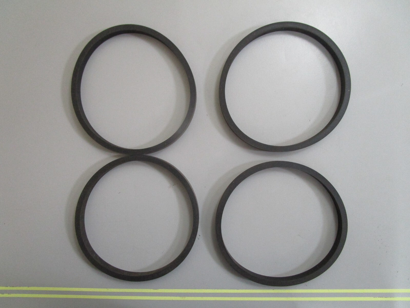 *NEW OEM* (LOT OF 4) 0810 Mercury Quicksilver Gasket 27-35982