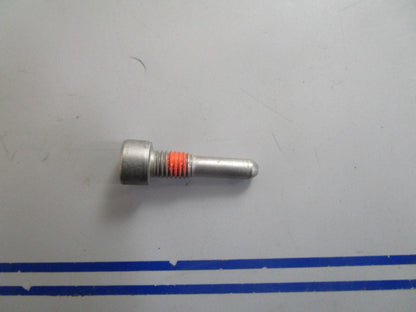 *NEW OEM* 0810 Volvo Penta Screw 3855529