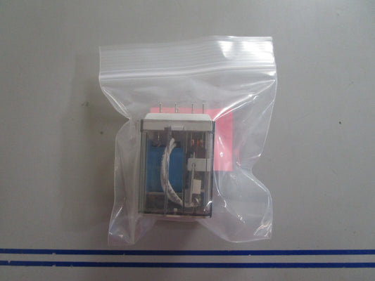 *NEW* 0810 Finder Relay 62.33.9.024.0040