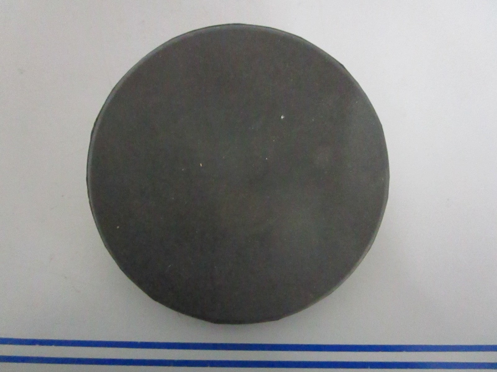 NEW OEM 592140 0592140 552895 OMC Johnson Evinrude Valve Disc 0820