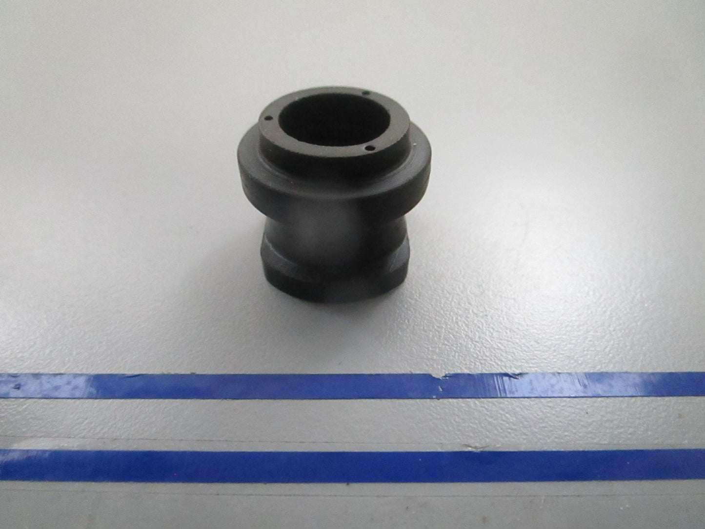 *NEW OEM* 0810 OMC Johnson Evinrude Grommet 314331 0314331