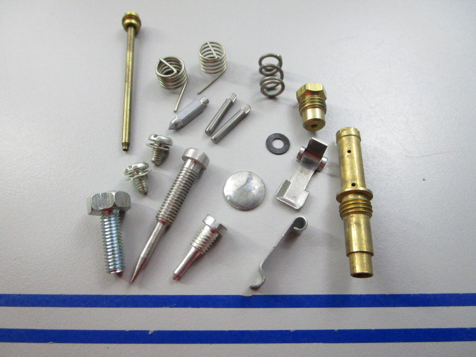 NEW OEM 1395-5355 Mercury Quicksilver Carburetor Repair Kit 0810