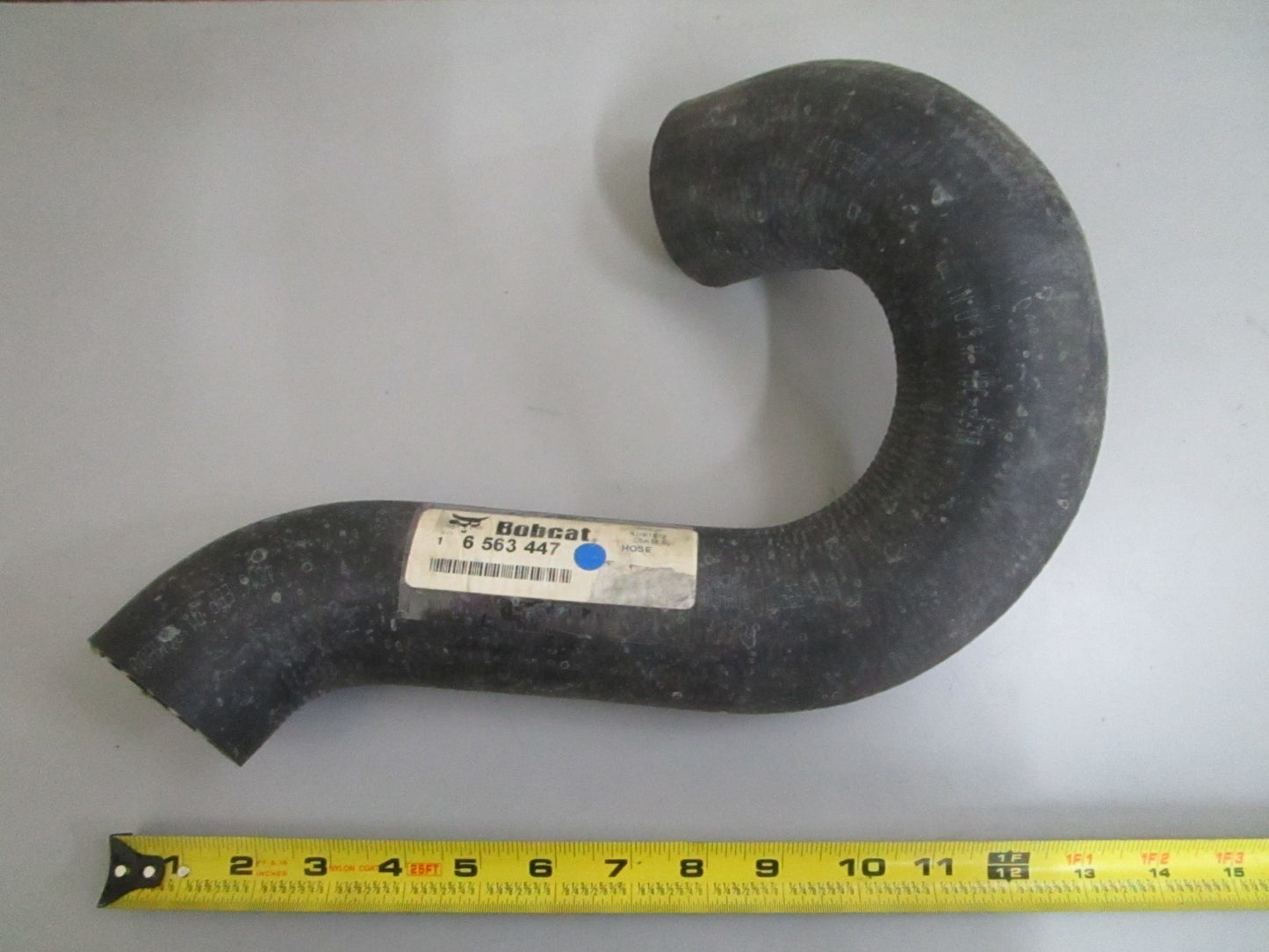 *NEW OEM* 0820 Bobcat Hose 6563447