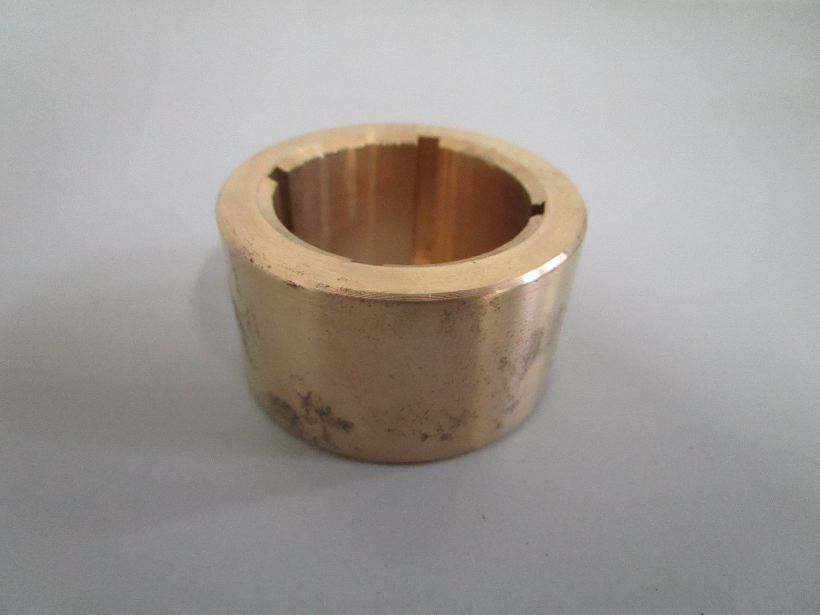 NEW OEM MT1328 John Deere Cylindrical Alloy Bushing 0820