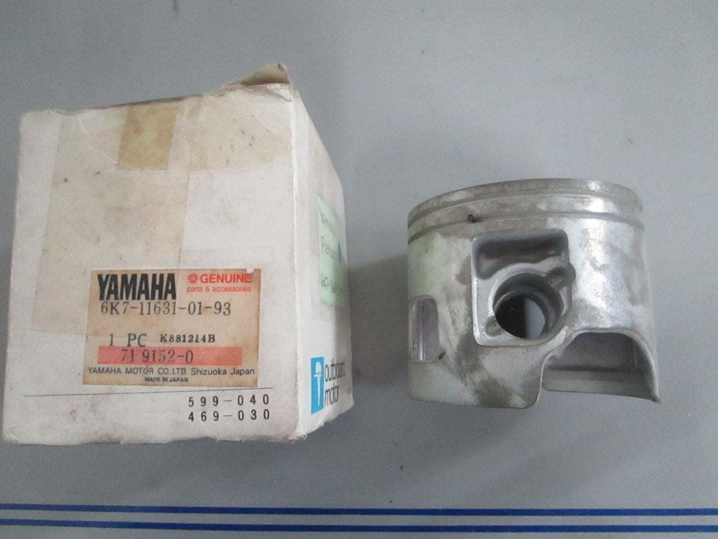 *NEW OEM* 0820 Yamaha Piston 6K7-11631-01-93