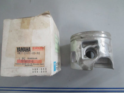 *NEW OEM* 0820 Yamaha Piston 6K7-11631-01-93