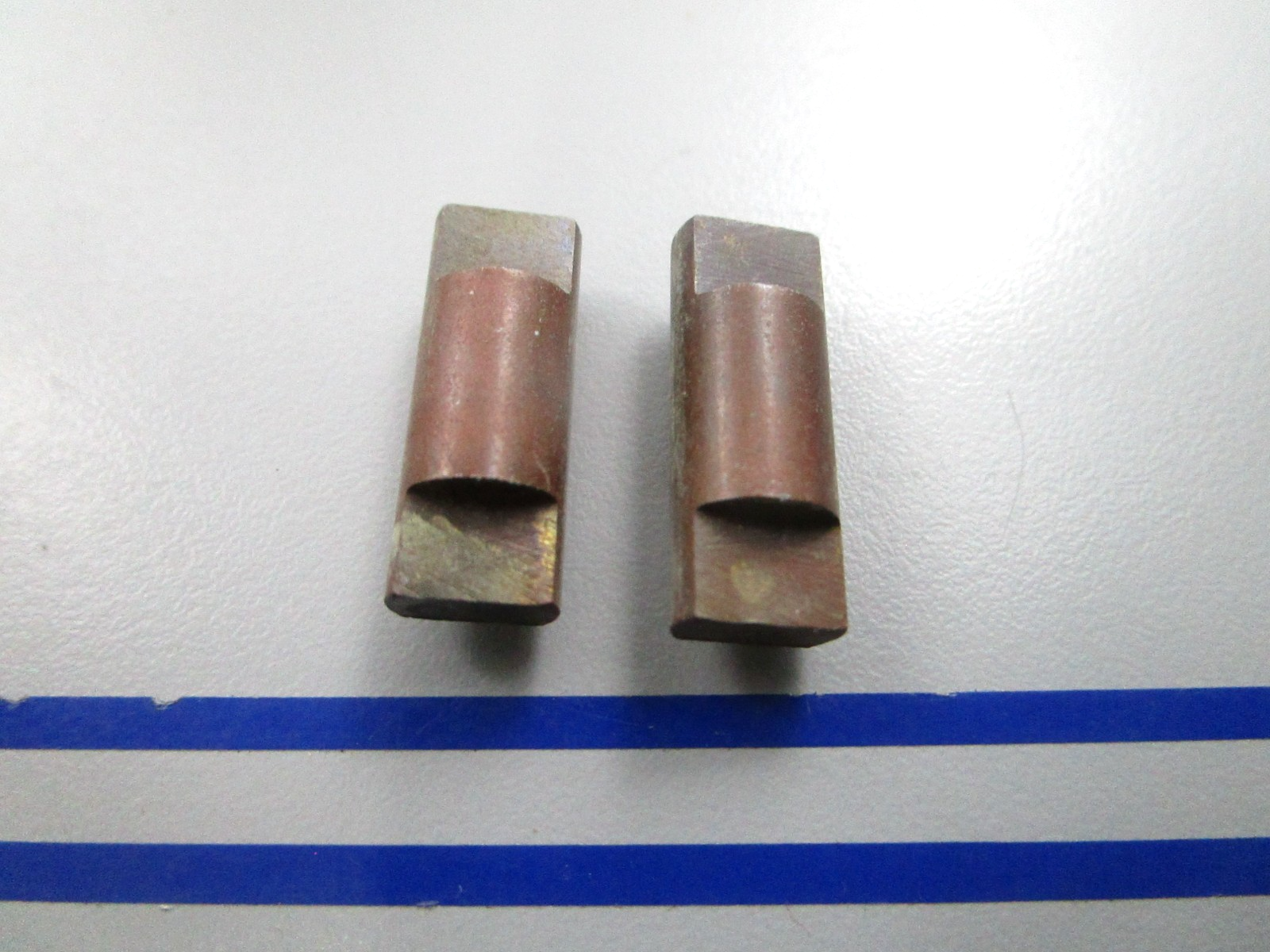 NEW OEM (LOT OF 2) 306277 0306277 OMC Johnson Evinrude Pin 0810